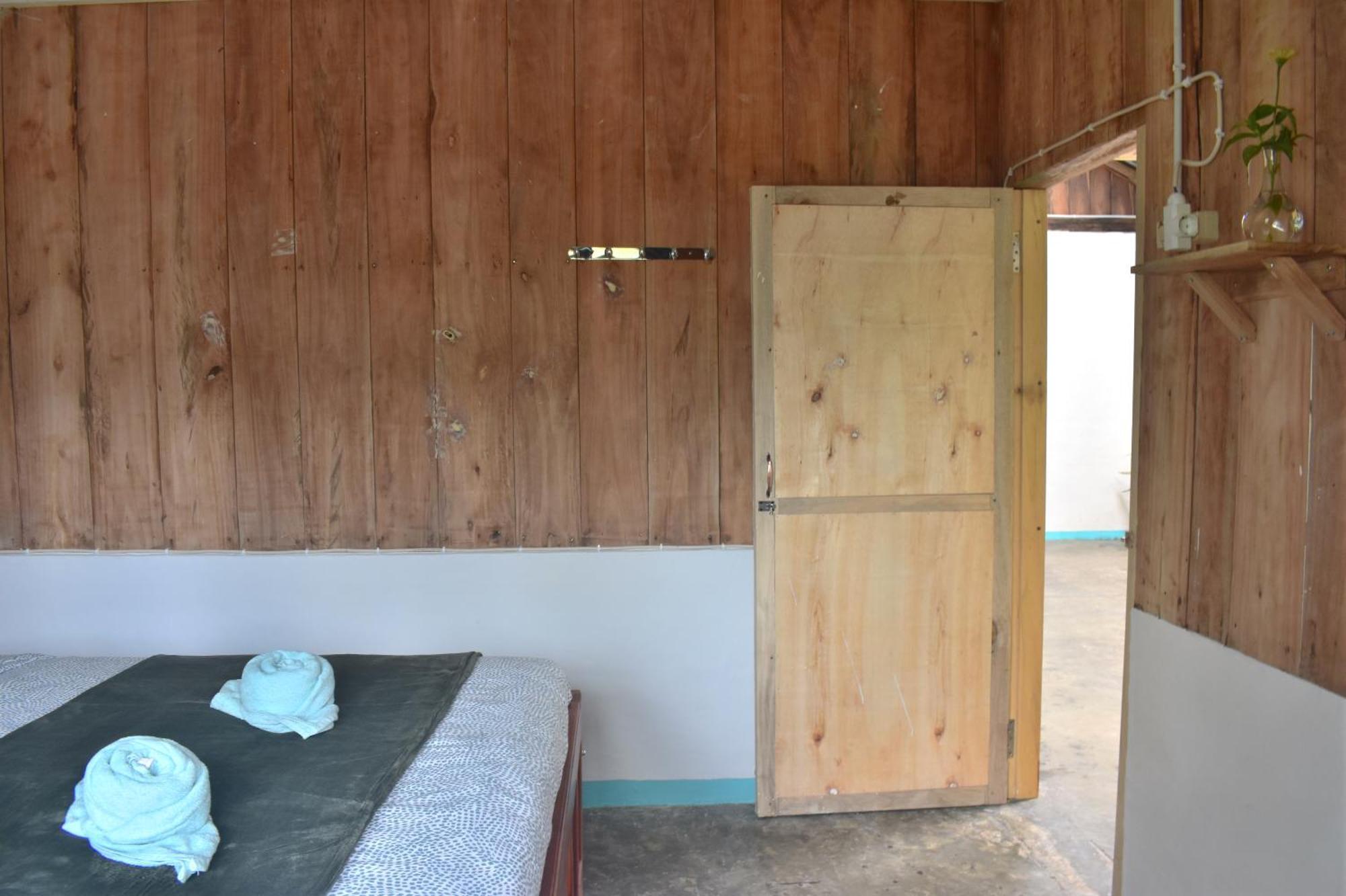 Mama'S Homestay Ruteng Room photo